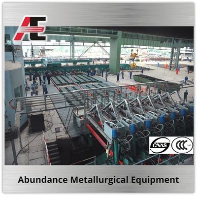 Continu gietmachine voor inductieovens in metallurgische apparatuur